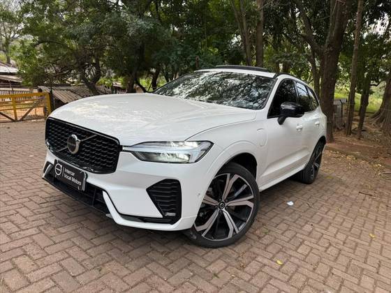 VOLVO XC60 2.0 T8 RECHARGE ULTIMATE DARK AWD GEARTRONIC VOLVO XC60 2.0 T8 RECHARGE ULTIMATE DARK AWD GEARTRONIC